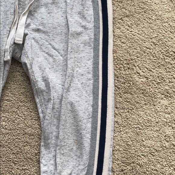 J.Crew joggers with side stripe detail! Size XXS - Picture 4 of 7